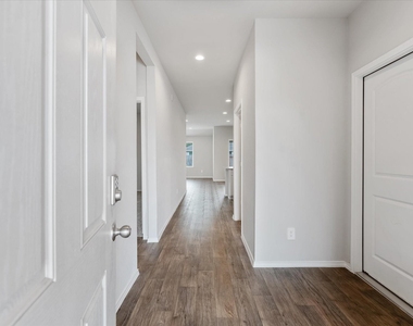 3414 Quiet Gate Lane - Photo Thumbnail 3