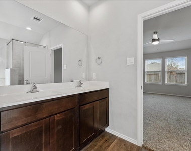 3414 Quiet Gate Lane - Photo Thumbnail 22