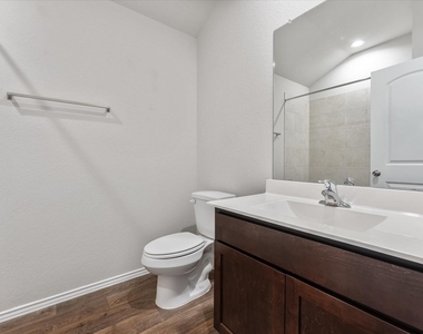 3414 Quiet Gate Lane - Photo Thumbnail 5