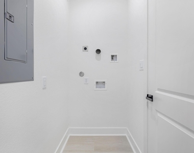 857 Fortune Street - Photo Thumbnail 26