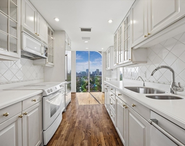 3711 San Felipe Street - Photo Thumbnail 8