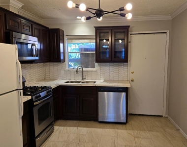 81 Tri Oaks Lane - Photo Thumbnail 2