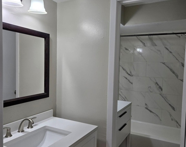 81 Tri Oaks Lane - Photo Thumbnail 4