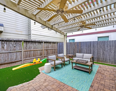 5425 Kiam Street - Photo Thumbnail 17