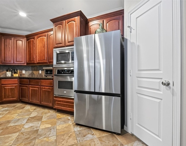 5425 Kiam Street - Photo Thumbnail 3
