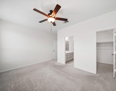 15614 Tawny Stark Drive - Photo Thumbnail 4