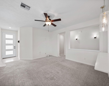 15614 Tawny Stark Drive - Photo Thumbnail 2