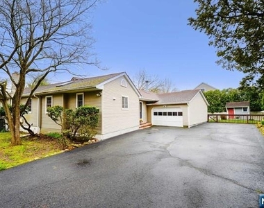 13 Orangeburgh - Photo Thumbnail 24