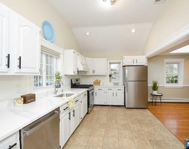 13 Orangeburgh - Photo Thumbnail 6