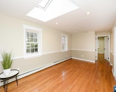 13 Orangeburgh - Photo Thumbnail 8
