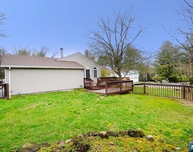 13 Orangeburgh - Photo Thumbnail 20