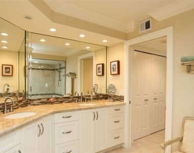4551 Gulf Shore Boulevard N - Photo Thumbnail 26