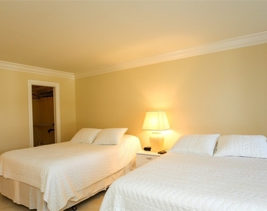 4551 Gulf Shore Boulevard N - Photo Thumbnail 29