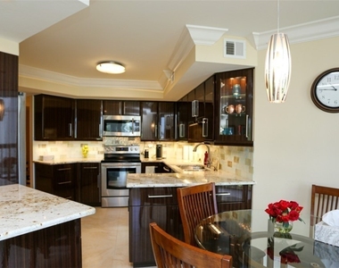 4551 Gulf Shore Boulevard N - Photo Thumbnail 14