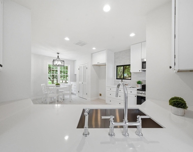 1723 Enterprise Avenue - Photo Thumbnail 15