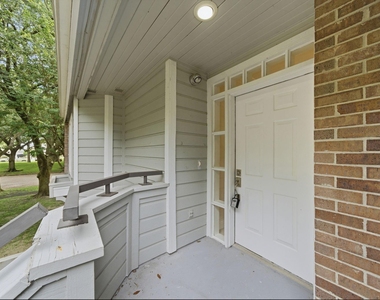 1723 Enterprise Avenue - Photo Thumbnail 6