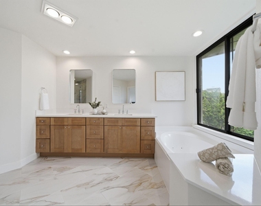1723 Enterprise Avenue - Photo Thumbnail 19