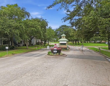 1723 Enterprise Avenue - Photo Thumbnail 33