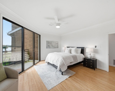 1723 Enterprise Avenue - Photo Thumbnail 3