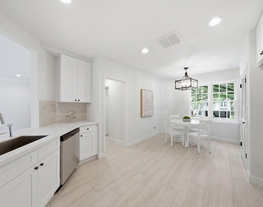 1723 Enterprise Avenue - Photo Thumbnail 14