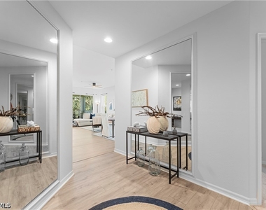 8217 Parkstone Place - Photo Thumbnail 8