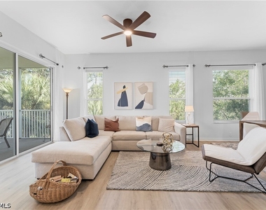 8217 Parkstone Place - Photo Thumbnail 11