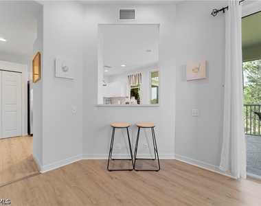 8217 Parkstone Place - Photo Thumbnail 15