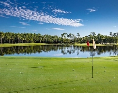 8217 Parkstone Place - Photo Thumbnail 2