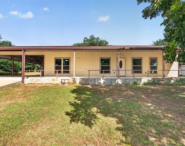 3961 Clay Creek Road - Photo Thumbnail 2