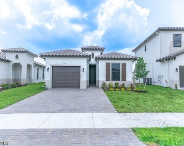 5554 Cassidy Lane - Photo Thumbnail 1