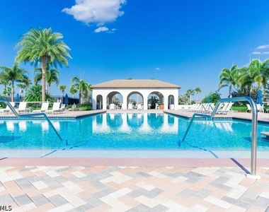 5554 Cassidy Lane - Photo Thumbnail 36