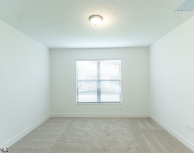 5554 Cassidy Lane - Photo Thumbnail 21