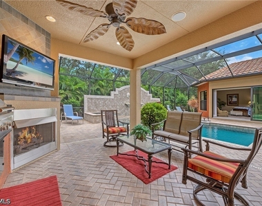 967 Tivoli Drive - Photo Thumbnail 12