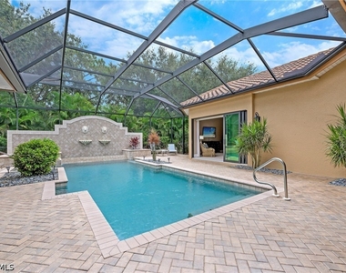 967 Tivoli Drive - Photo Thumbnail 9