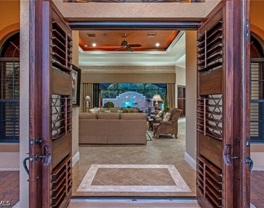 967 Tivoli Drive - Photo Thumbnail 3