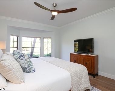 5765 Grande Reserve Way - Photo Thumbnail 41