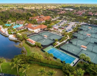 9735 Acqua Court - Photo Thumbnail 22