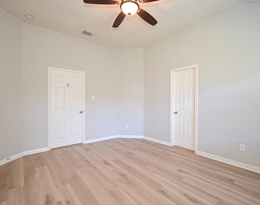 3111 Myrtle Ranch Drive - Photo Thumbnail 33