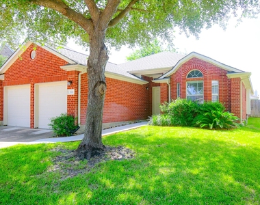 3111 Myrtle Ranch Drive - Photo Thumbnail 4