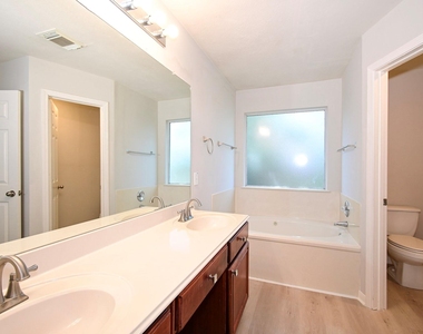 3111 Myrtle Ranch Drive - Photo Thumbnail 37