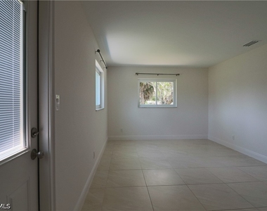 5332 Myrtle Lane - Photo Thumbnail 12
