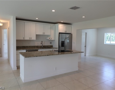 5332 Myrtle Lane - Photo Thumbnail 9