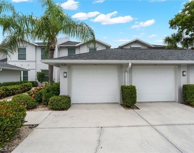 1320 Charleston Square Drive - Photo Thumbnail 3