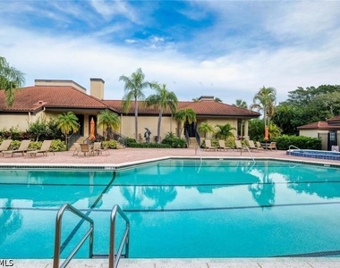 334 La Peninsula Boulevard - Photo Thumbnail 5