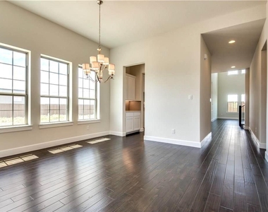 5508 Gypsum Drive - Photo Thumbnail 4