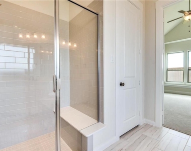 5508 Gypsum Drive - Photo Thumbnail 16