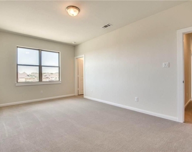 5508 Gypsum Drive - Photo Thumbnail 20