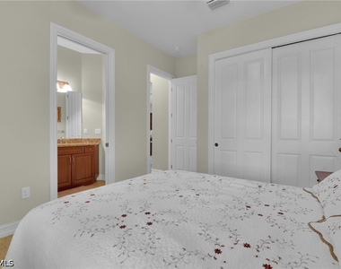 7461 Moorgate Point Way - Photo Thumbnail 20