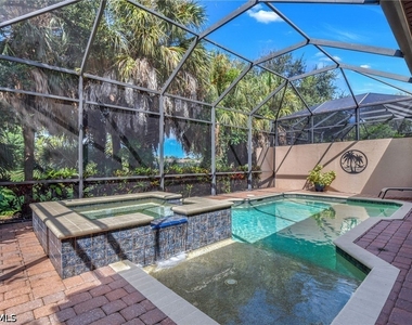 7461 Moorgate Point Way - Photo Thumbnail 25