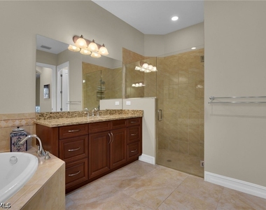 7461 Moorgate Point Way - Photo Thumbnail 17